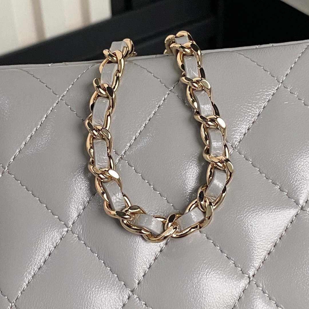 Chanel AP4301 Clutch Embossed Rhinestone with Chain Vanity Box bag Gray - Default Title - View 9