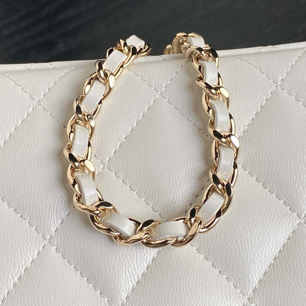 Chanel AP4301 Clutch Embossed Rhinestone with Chain Vanity Box bag White