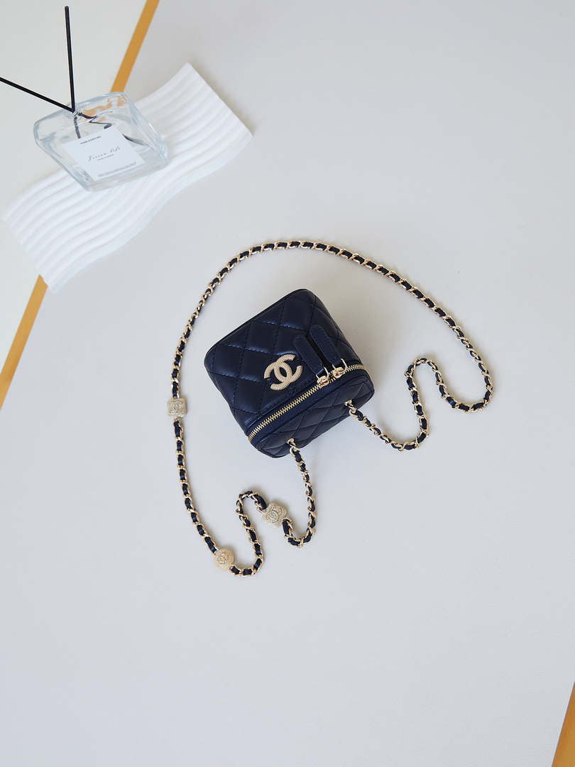Chanel AP4302 Mini Clutch Embossed Rhinestone with Chain Vanity Box bag Navy Blue - Default Title - View 6
