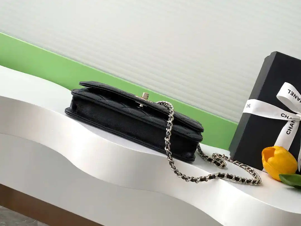 Chanel AP4323 Wallet On Chain Lambskin Diamant¨¦ Gold Black