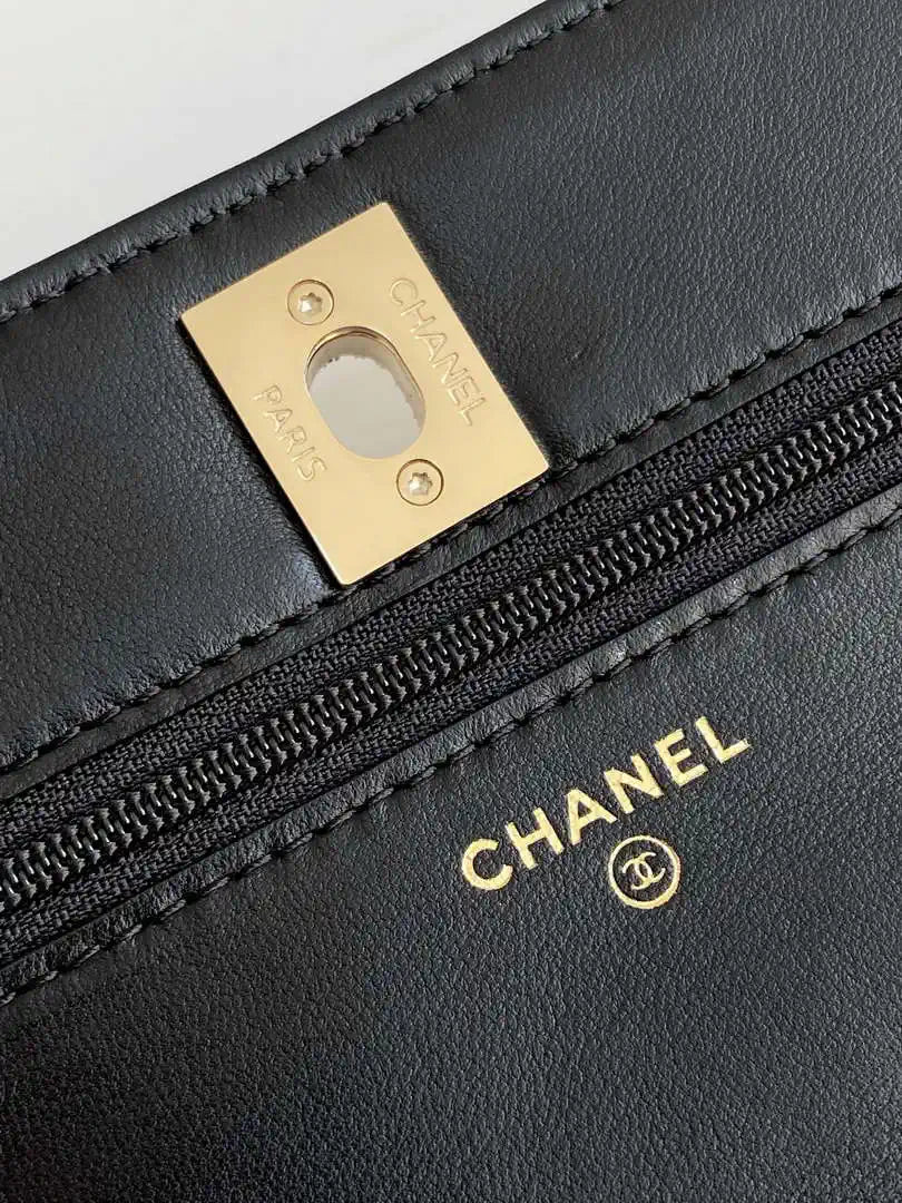 Chanel AP4323 Wallet On Chain Lambskin Diamant¨¦ Gold Black
