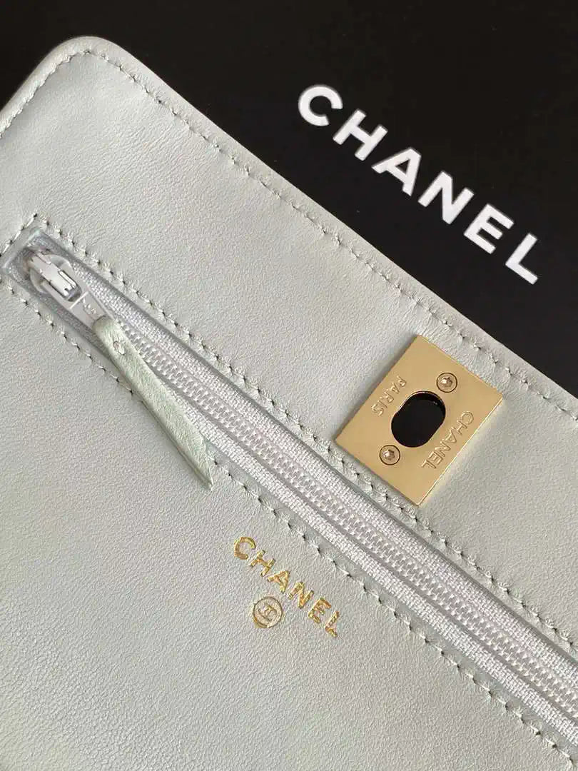 Chanel AP4323 Wallet On Chain Lambskin Diamant¨¦ Gold Light Blue