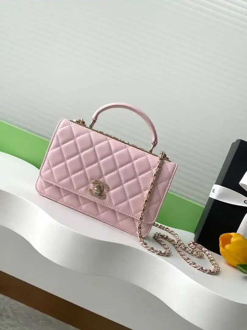 Chanel AP4323 Wallet On Chain Lambskin Diamant¨¦ Gold Pink