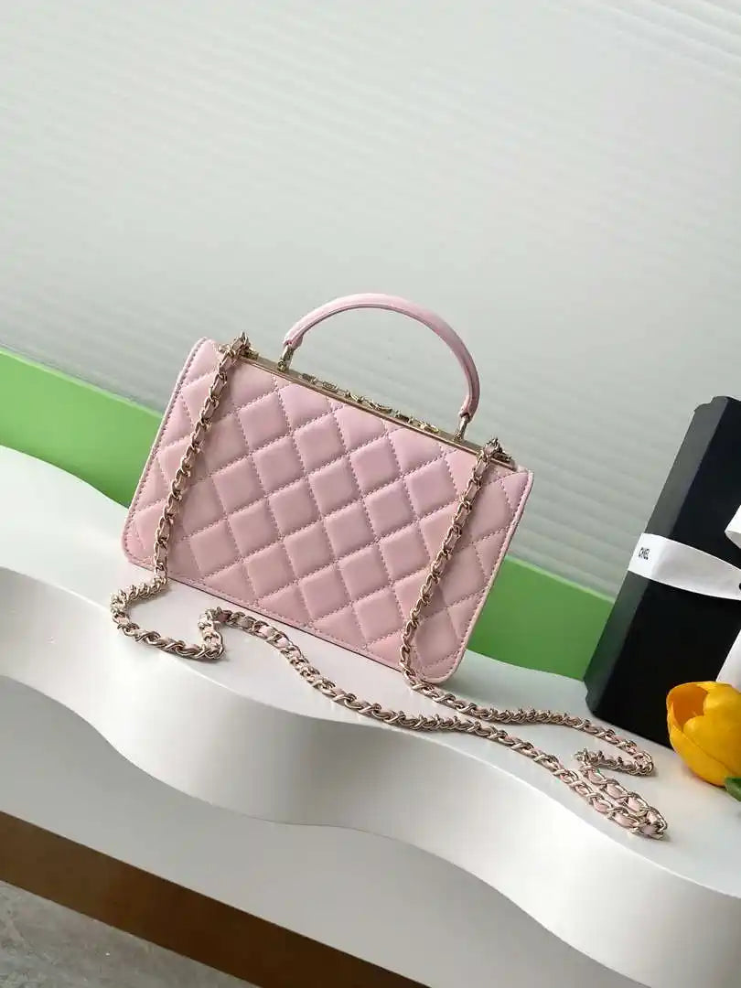 Chanel AP4323 Wallet On Chain Lambskin Diamant¨¦ Gold Pink