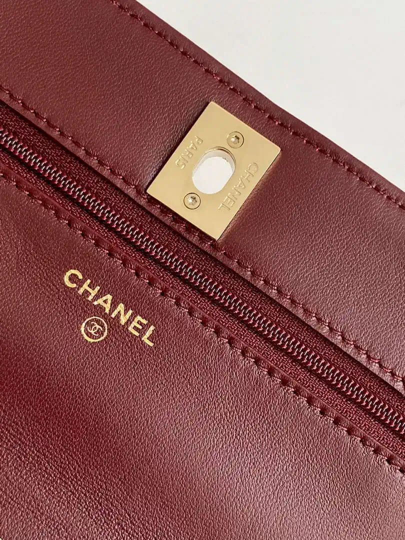 Chanel AP4323 Wallet On Chain Lambskin Diamant¨¦ Gold Wine Red