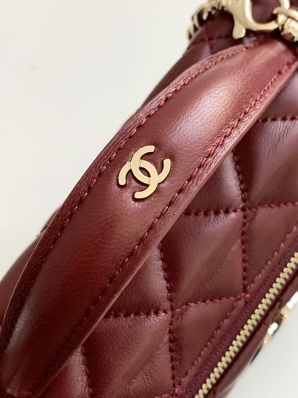 Chanel AP4407 Vanity with Chain Lambskin Wine Red