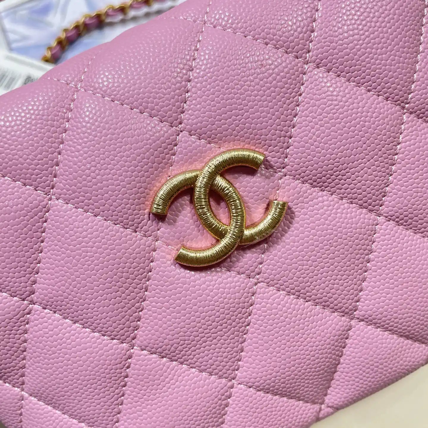 Chanel AP4484 Clutch with chain Grained Shiny Calfskin Pink