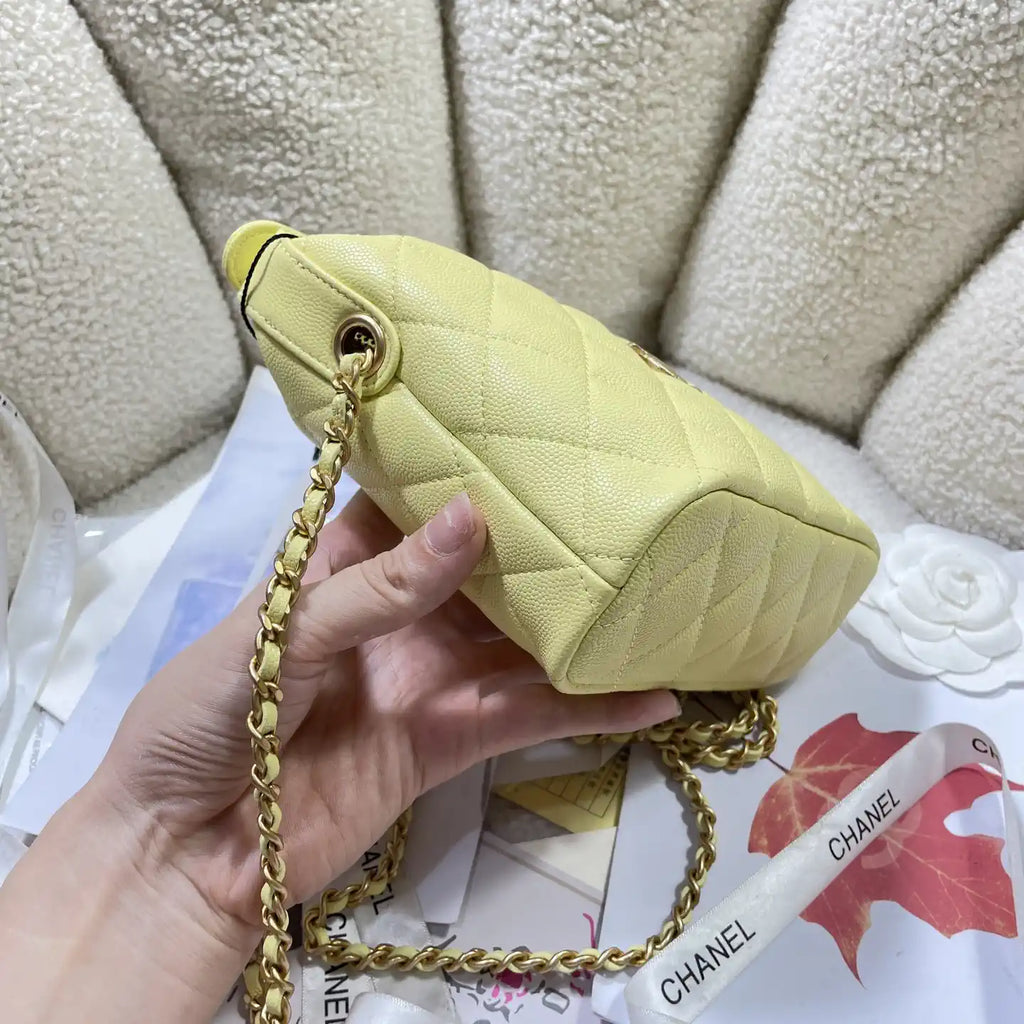 Chanel AP4484 Clutch with chain Grained Shiny Calfskin Yellow