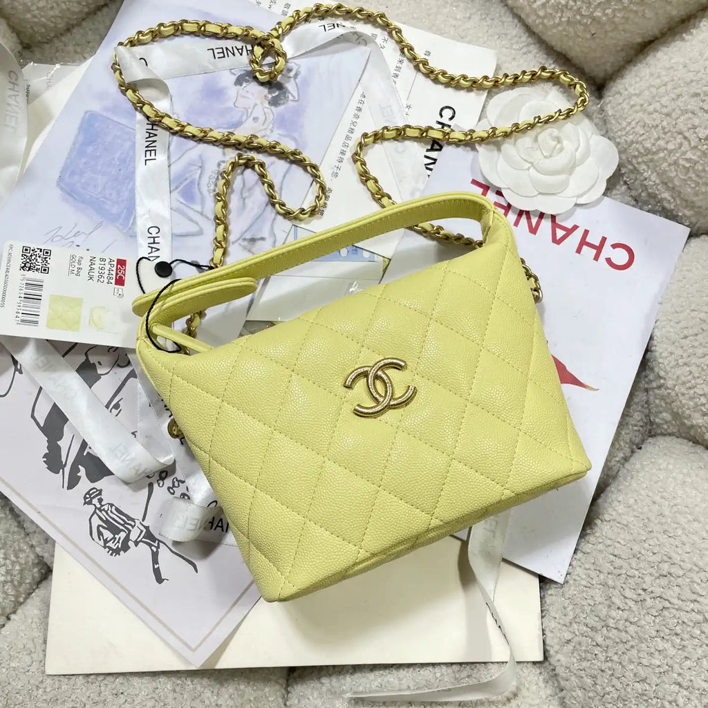 Chanel AP4484 Clutch with chain Grained Shiny Calfskin Yellow