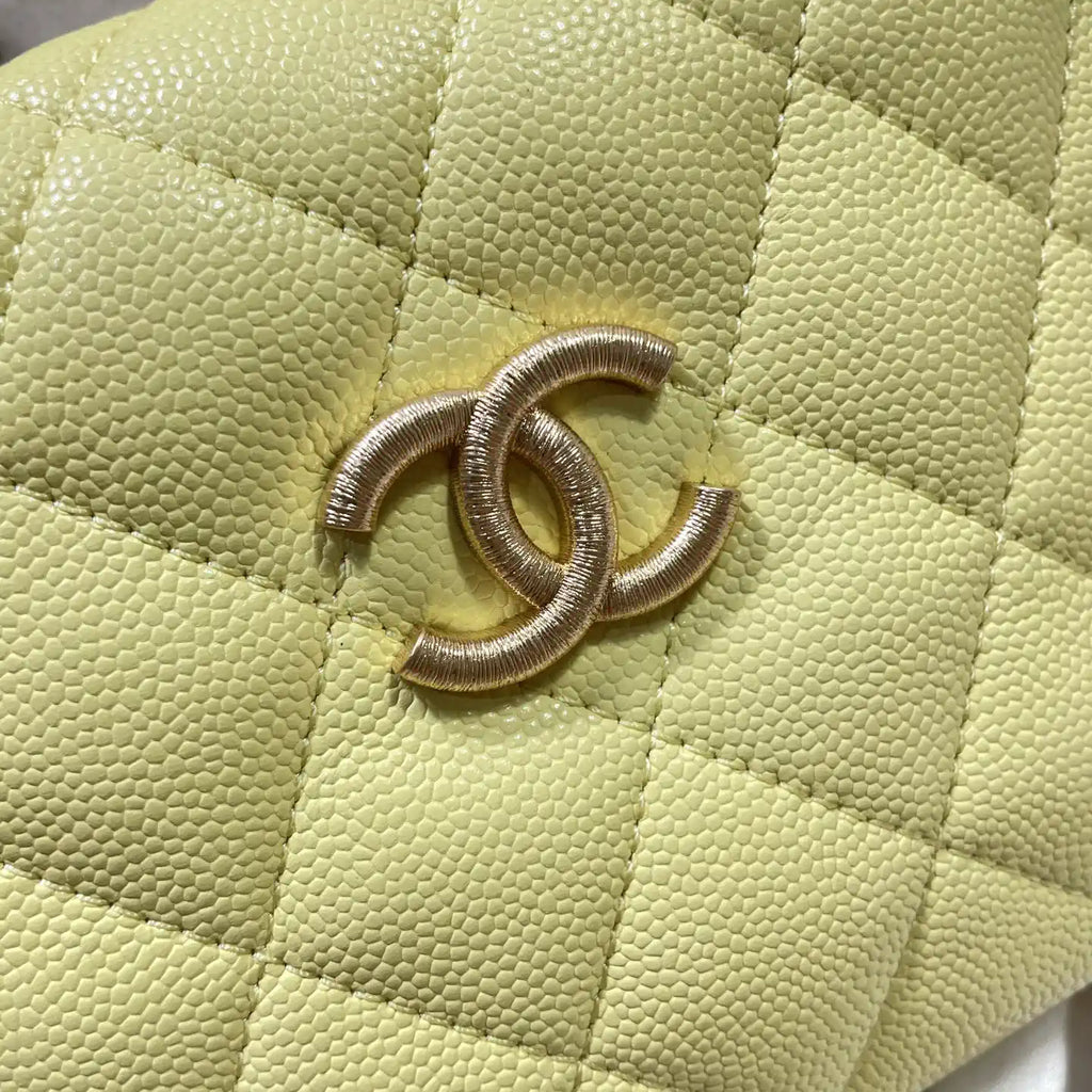Chanel AP4484 Clutch with chain Grained Shiny Calfskin Yellow