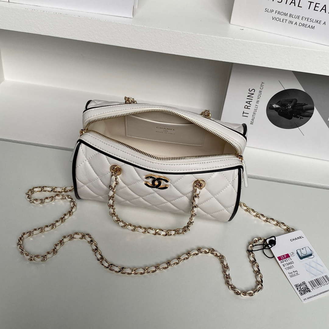 Chanel Ap4515 Clutch With Chain in Lambskin gold White & Black - Default Title - View 5