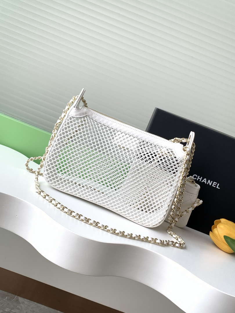 Chanel AP4572 25S Clutch With Chain Mesh Shiny Lambskin & Gold-Tone Metal White - Default Title - View 3