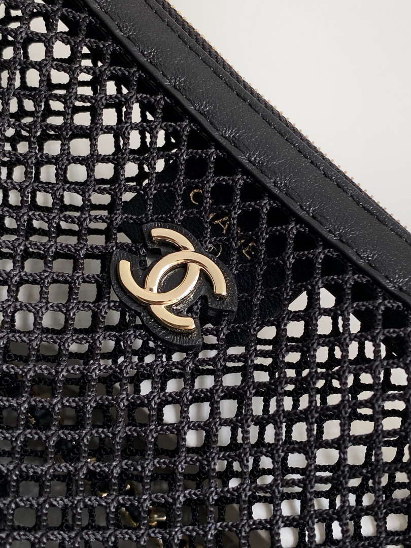 Chanel AP4573 25S Clutch With Chain Mesh Shiny Lambskin & Gold-Tone Metal Black - Default Title - View 5