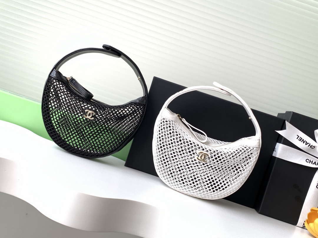Chanel AP4575 25S Pouch Mesh Shiny Lambskin & Gold-Tone Metal Black