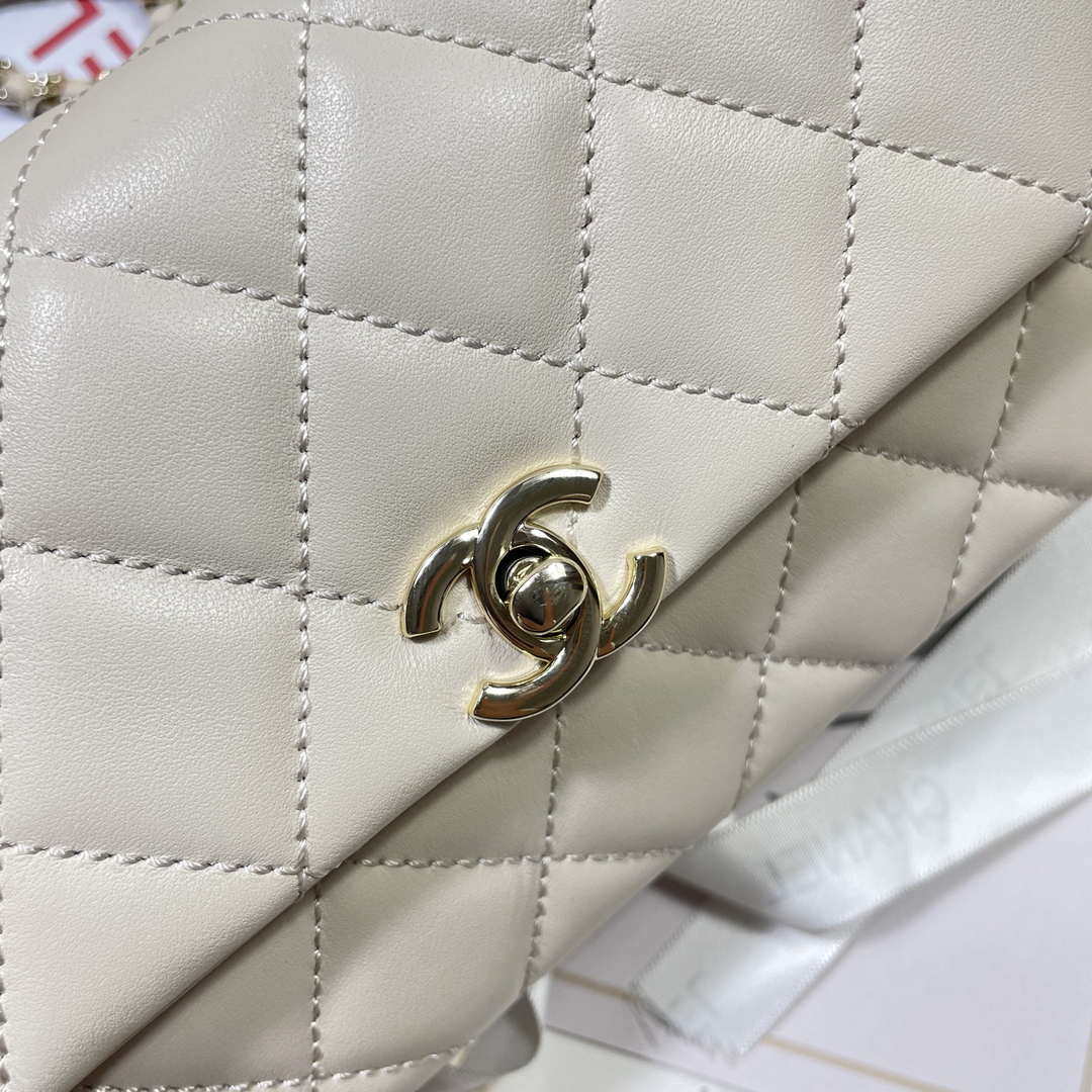 Chanel AP4592 25S Mini Flap White Lambskin gold - Default Title - View 7