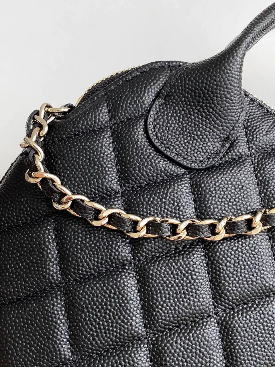Chanel AP4742 Clutch with chain  Shiny Lambskin & Gold-Tone Metal  Black