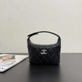 Chanel AP4747 Clutch with chain Grained Shiny Calfskin & Gold-Tone Metal Black