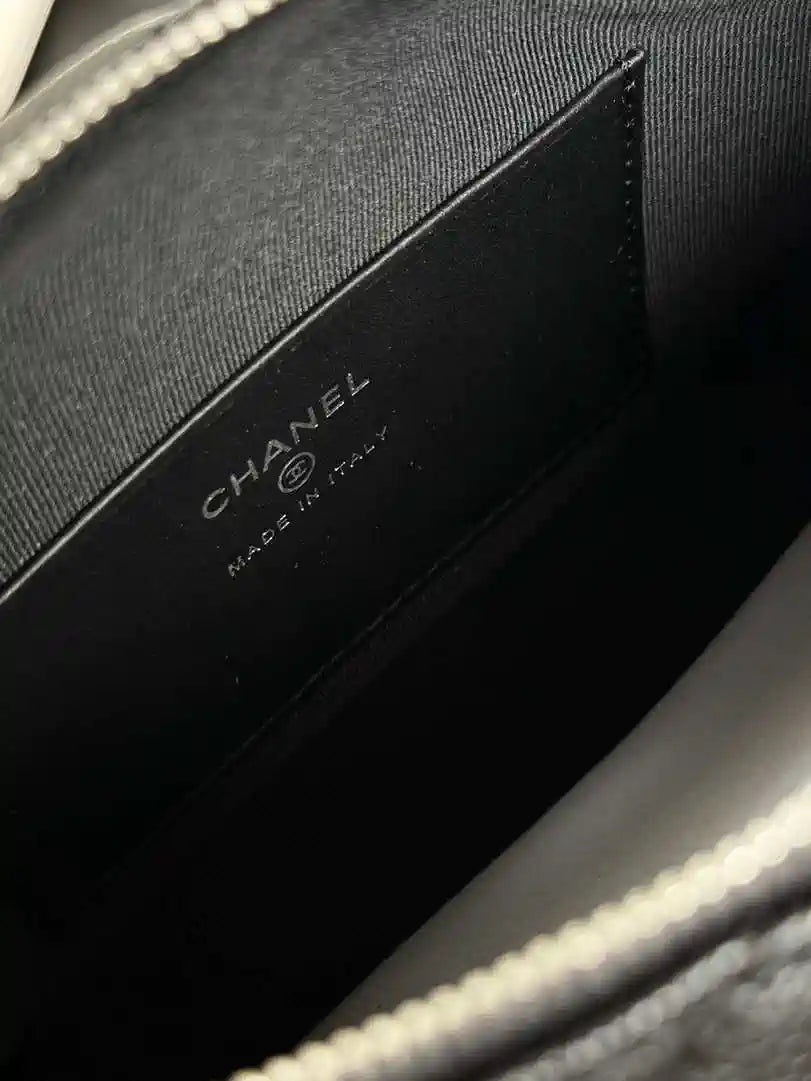 Chanel AP4747 Clutch with chain Grained Shiny Calfskin & Gold-Tone Metal Black
