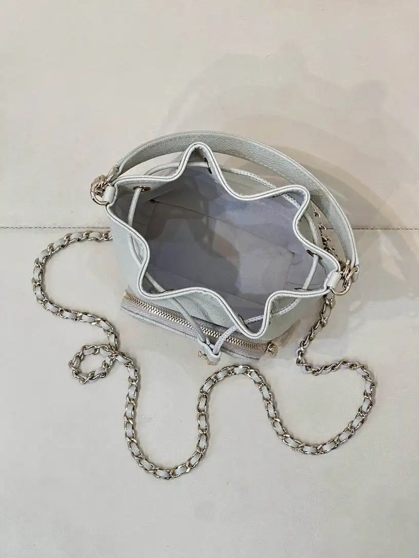 Chanel AP4775 25B  Clutch with chain Grained Shiny Calfskin Gold-Tone Metal Light Gray