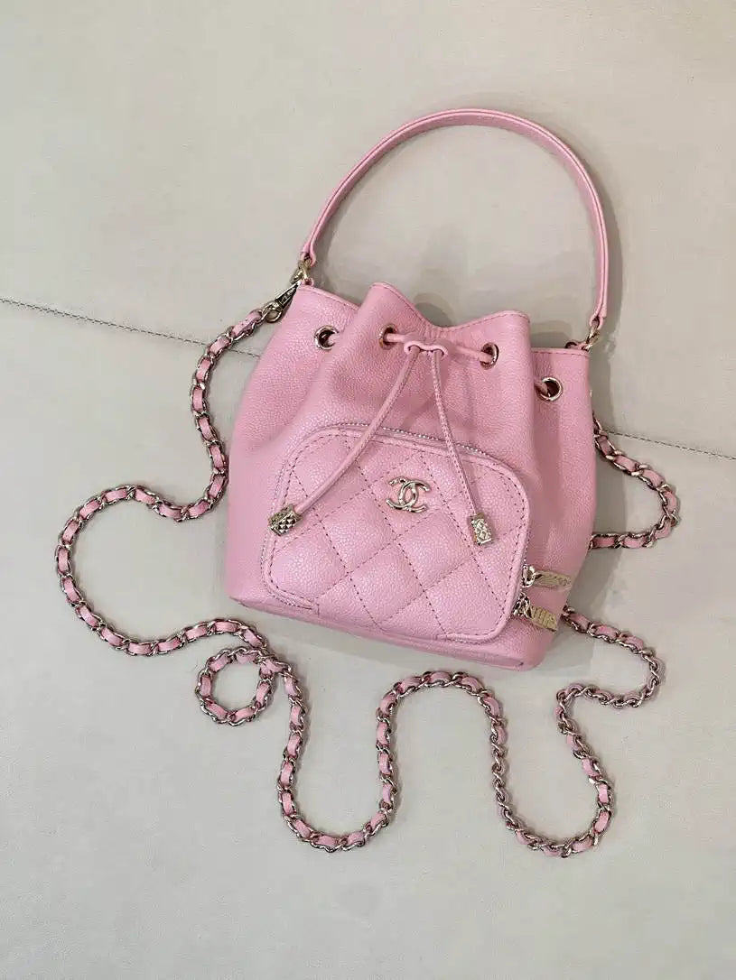 Chanel AP4775 25B  Clutch with chain Grained Shiny Calfskin Gold-Tone Metal Pink