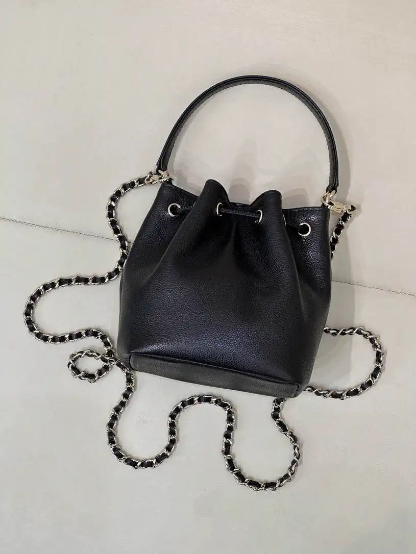 Chanel AP4775 25B  Clutch with chain Grained Shiny Calfskin Gold-Tone Metal Black