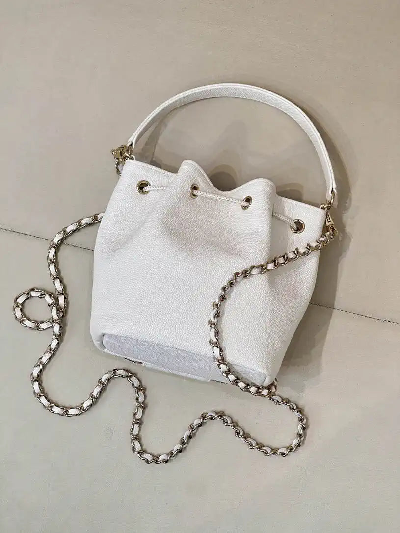 Chanel AP4775 25B  Clutch with chain Grained Shiny Calfskin Gold-Tone Metal White