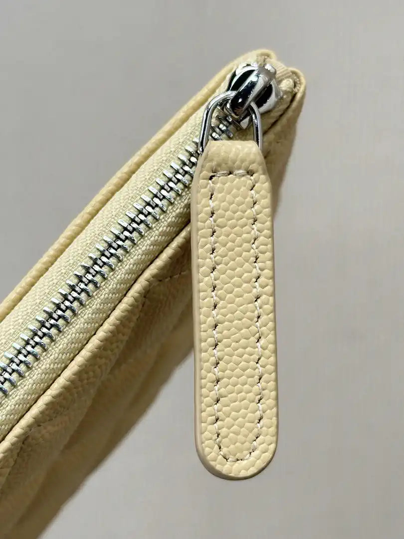 Chanel  AP4811 Purse Holder Grained shiny calfskin
