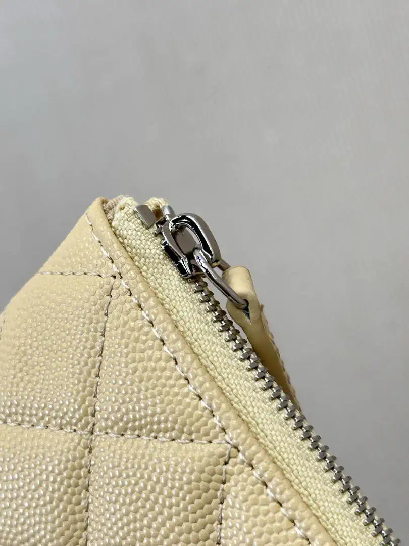Chanel  AP4811 Purse Holder Grained shiny calfskin
