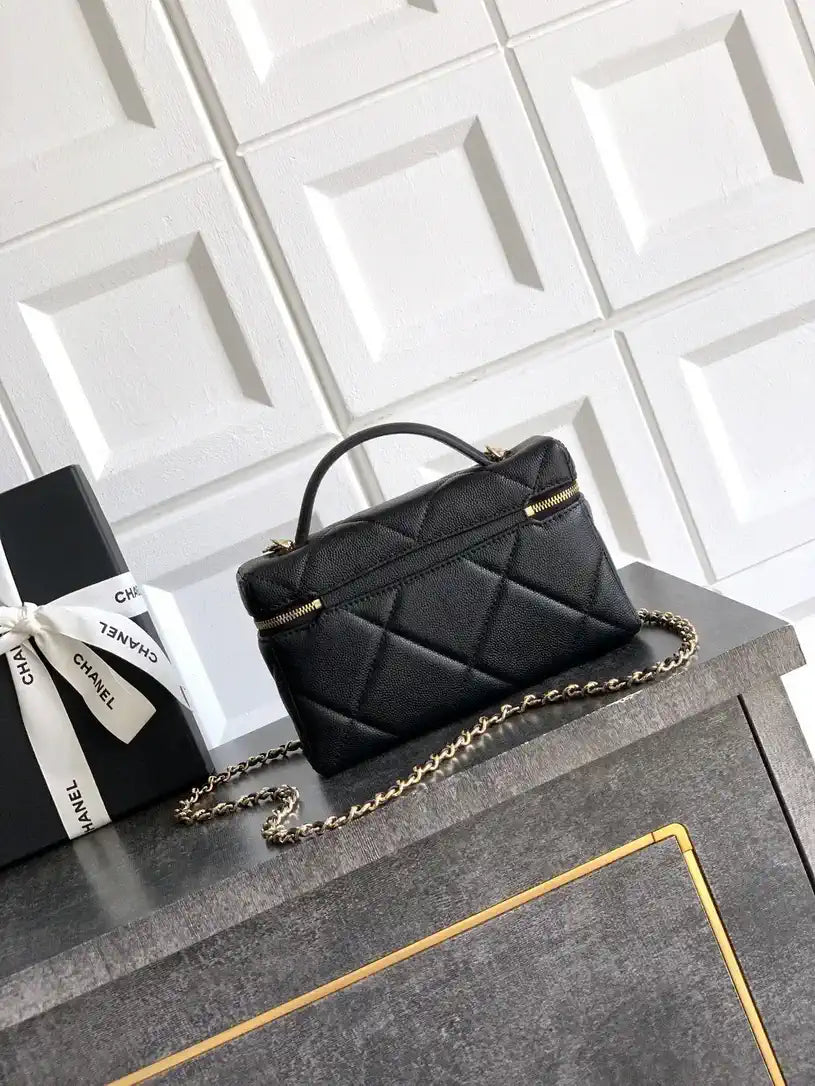Chanel AP4936 Vanity with Chain Grained Shiny Calfskin & Gold-Tone Meta Black