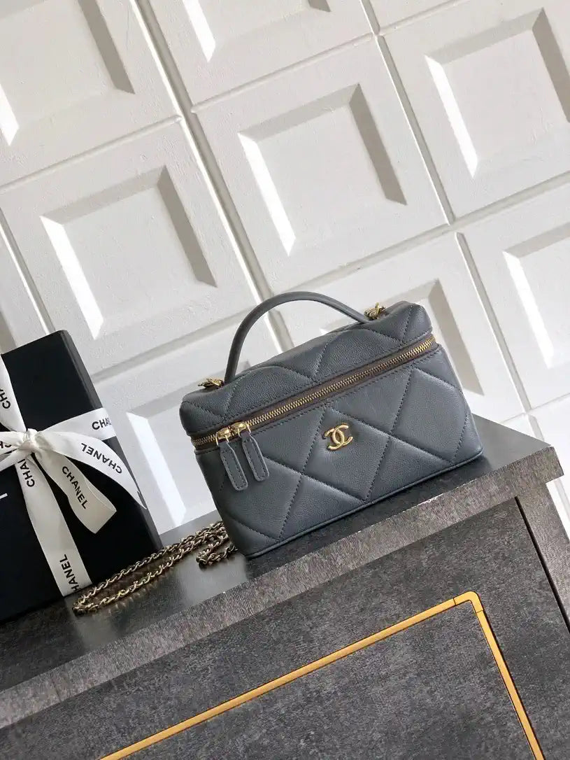 Chanel AP4936 Vanity with Chain Grained Shiny Calfskin & Gold-Tone Meta Gray