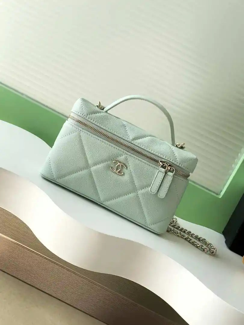 Chanel AP4936 Vanity with Chain Grained Shiny Calfskin & Gold-Tone Meta Green