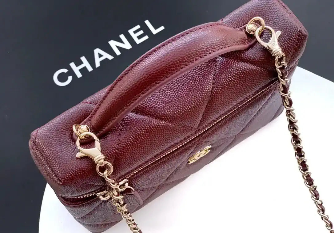 Chanel AP4936 Vanity with Chain Grained Shiny Calfskin & Gold-Tone Meta Wine Red
