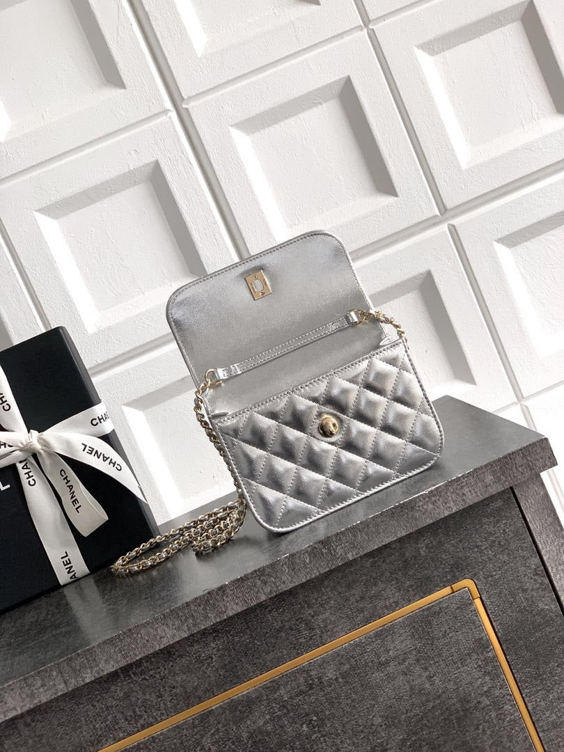 Chanel AP4975 Clutch With Chain Lambskin Imitation Pearls & Gold-Tone Metal Silver