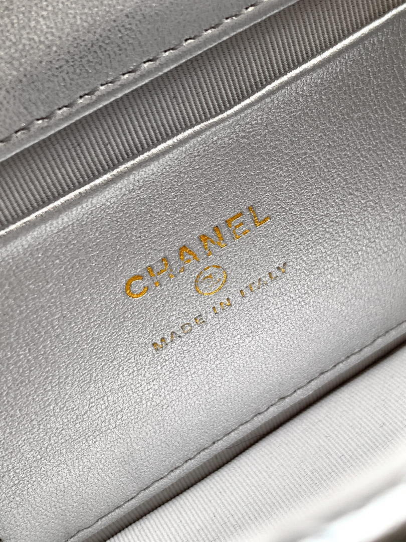 Chanel AP4975 Clutch With Chain Lambskin Imitation Pearls & Gold-Tone Metal Silver