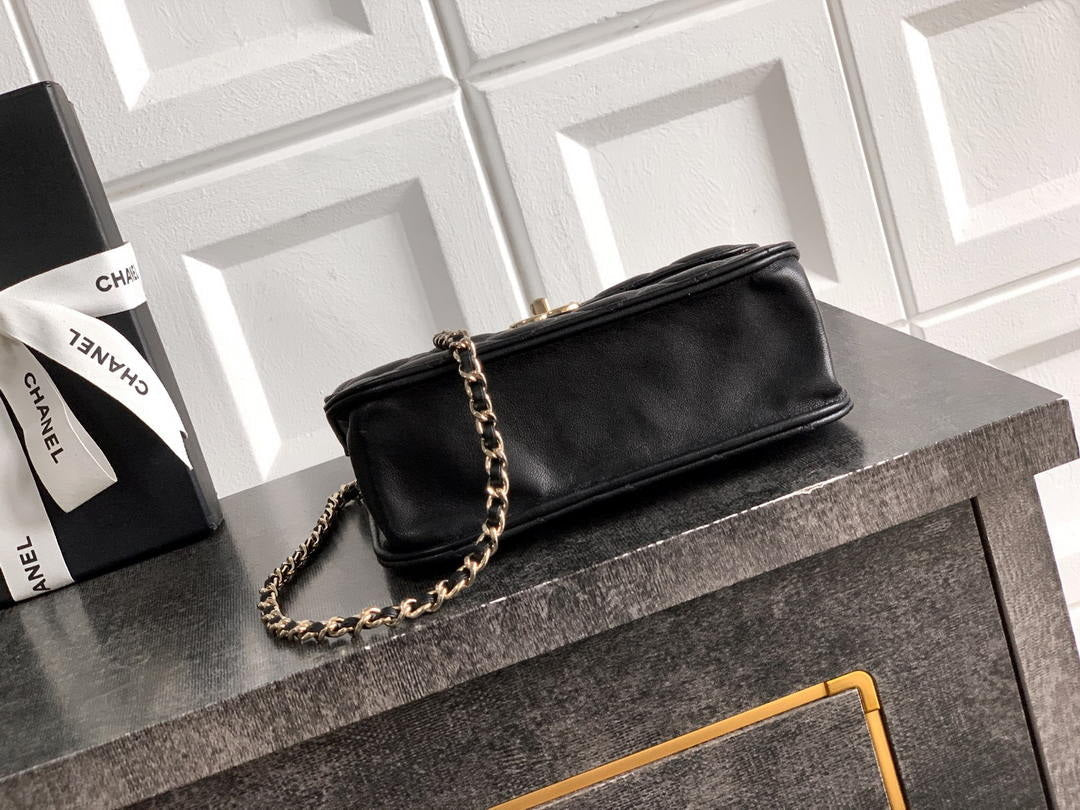 Chanel AP4976 Clutch With Chain Black Lambskin Imitation Pearls & Gold-Tone Metal