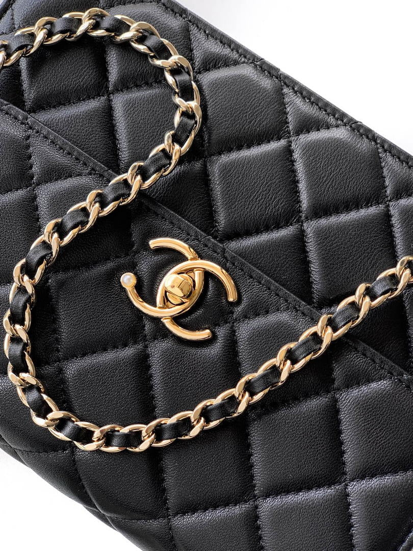 Chanel AP4976 Clutch With Chain Black Lambskin Imitation Pearls & Gold-Tone Metal