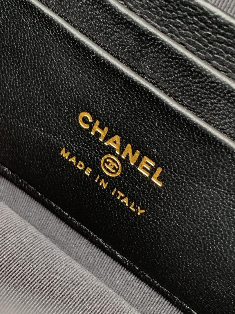 Chanel AP4976 Clutch With Chain Black Lambskin Imitation Pearls & Gold-Tone Metal