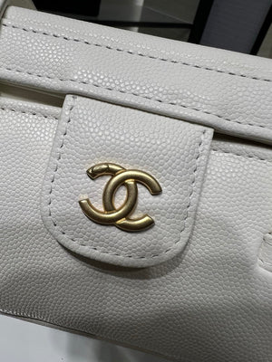 Chanel AP5067 26SS Long Vanity with Leather Strap Grained Shiny Calfskin & Gold-Tone Metal White - Default Title - View 4