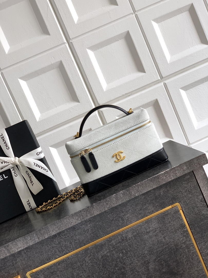Chanel AP5186 26SS Vanity with Chain Suede Calfskin Shiny Lambskin & Gold-Tone Metal White & Black