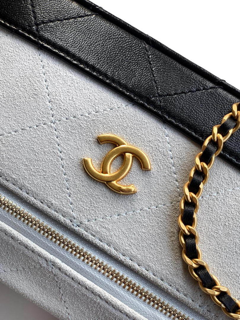 Chanel AP5186 26SS Vanity with Chain Suede Calfskin Shiny Lambskin & Gold-Tone Metal White & Black