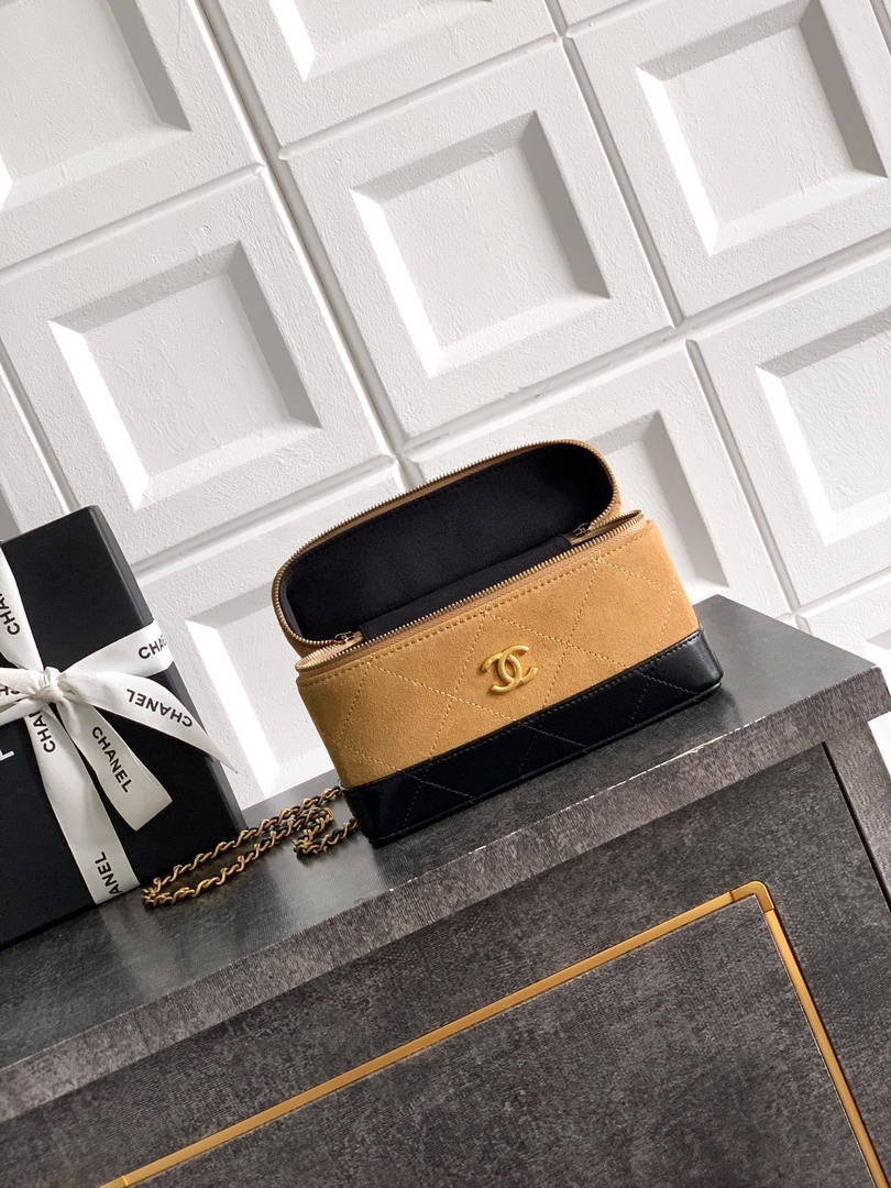 Chanel AP5186 26SS Vanity with Chain Suede Calfskin Shiny Lambskin & Gold-Tone Metal Brown & Black
