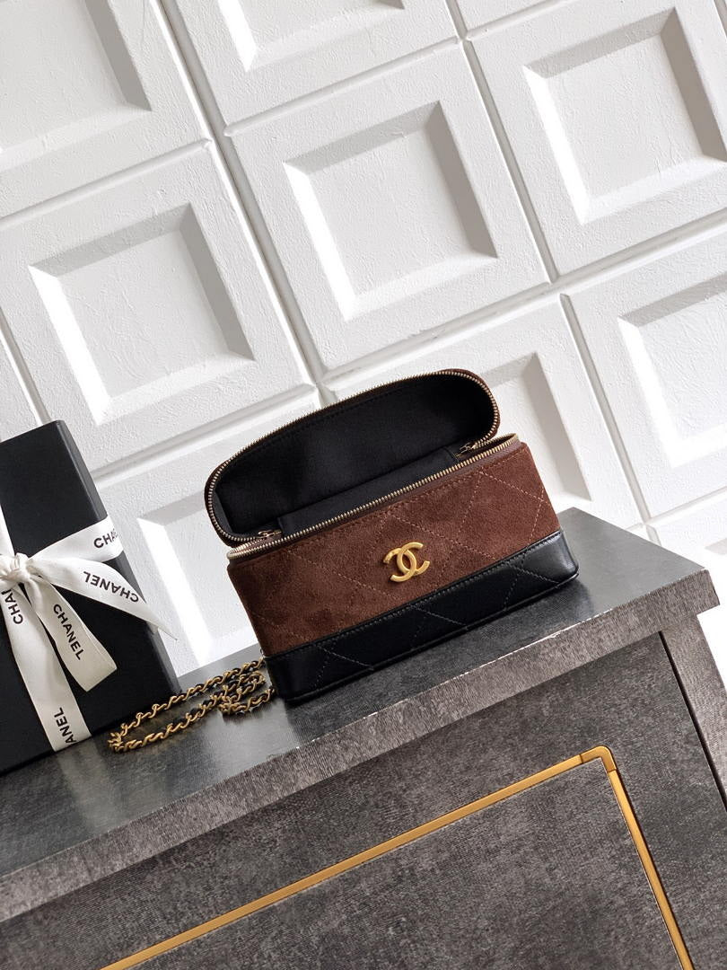 Chanel AP5186 26SS Vanity with Chain Suede Calfskin Shiny Lambskin & Gold-Tone Metal Dark Brown & Black