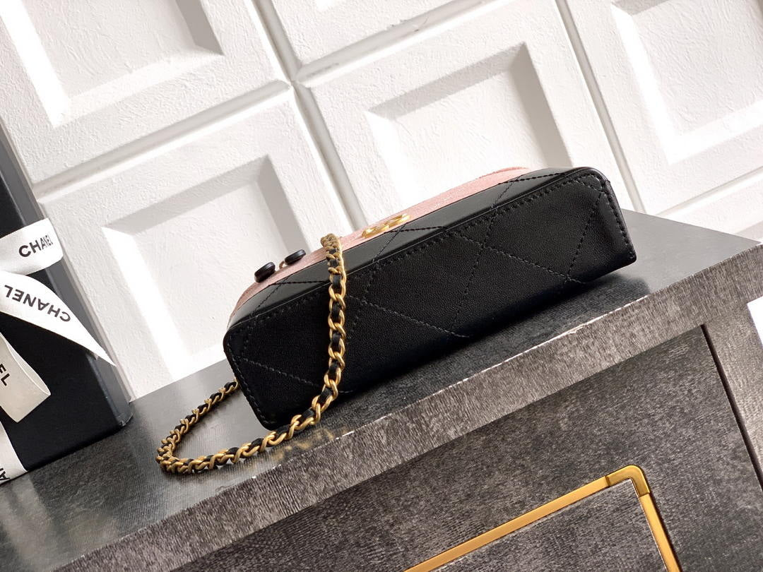 Chanel AP5186 26SS Vanity with Chain Suede Calfskin Shiny Lambskin & Gold-Tone Metal Pink & Black