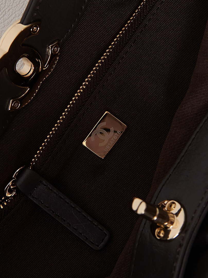 Chanel AS1010 31 Larage Shopping Bag Shiny Lambskin Dark Borwn - Default Title - View 8