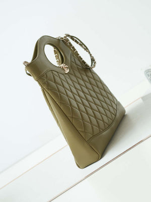 Chanel AS1010 31 Larage Shopping Bag Shiny Lambskin Green - Default Title - View 3