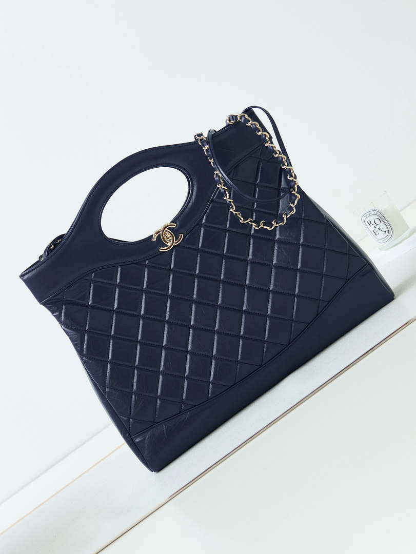 Chanel AS1010 31 Larage Shopping Bag Shiny Lambskin Navy Blue - Default Title - View 1