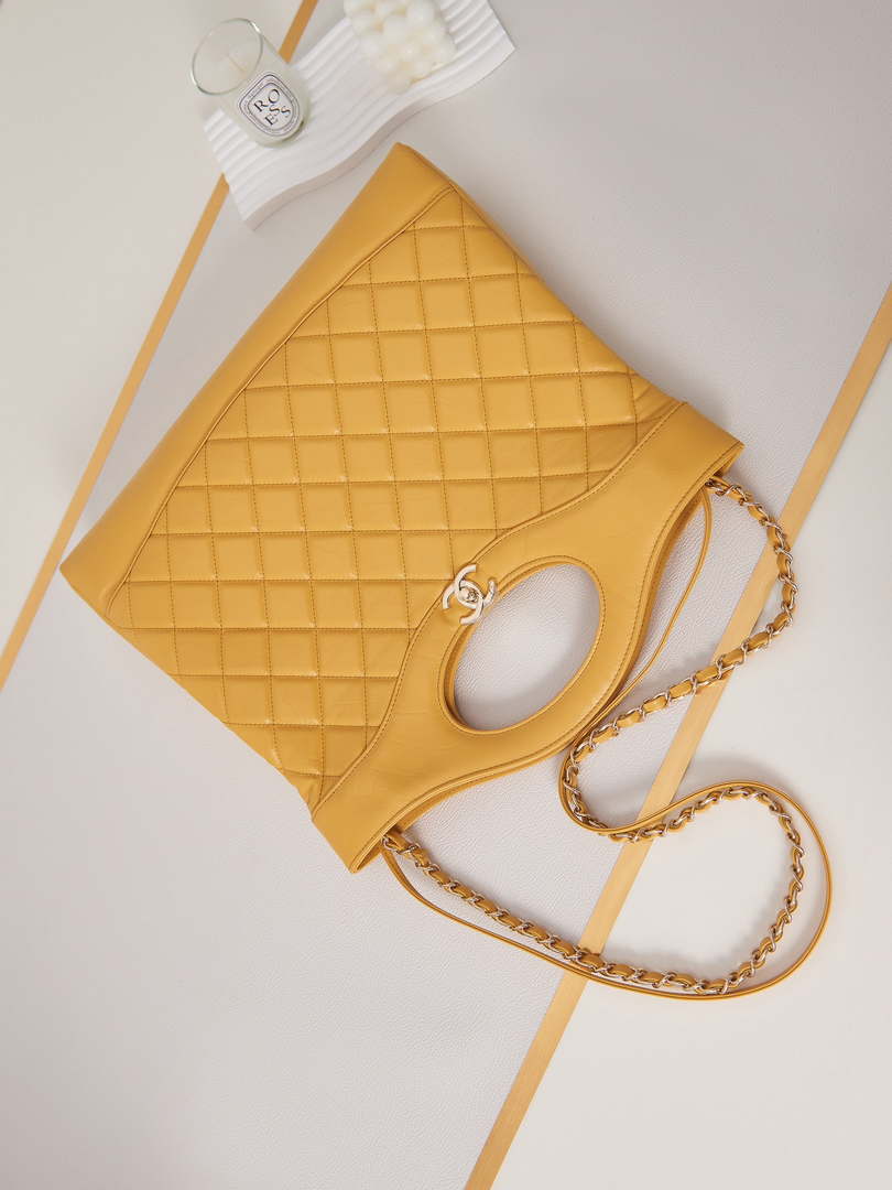 Chanel AS1010 31 Larage Shopping Bag Shiny Lambskin Yellow - Default Title - View 7
