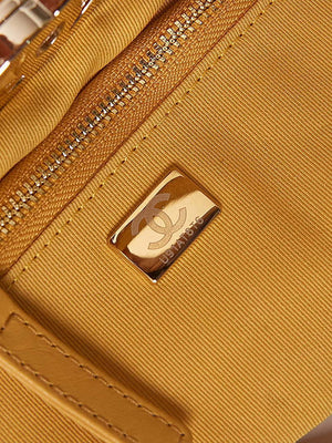 Chanel AS1010 31 Larage Shopping Bag Shiny Lambskin Yellow - Default Title - View 8