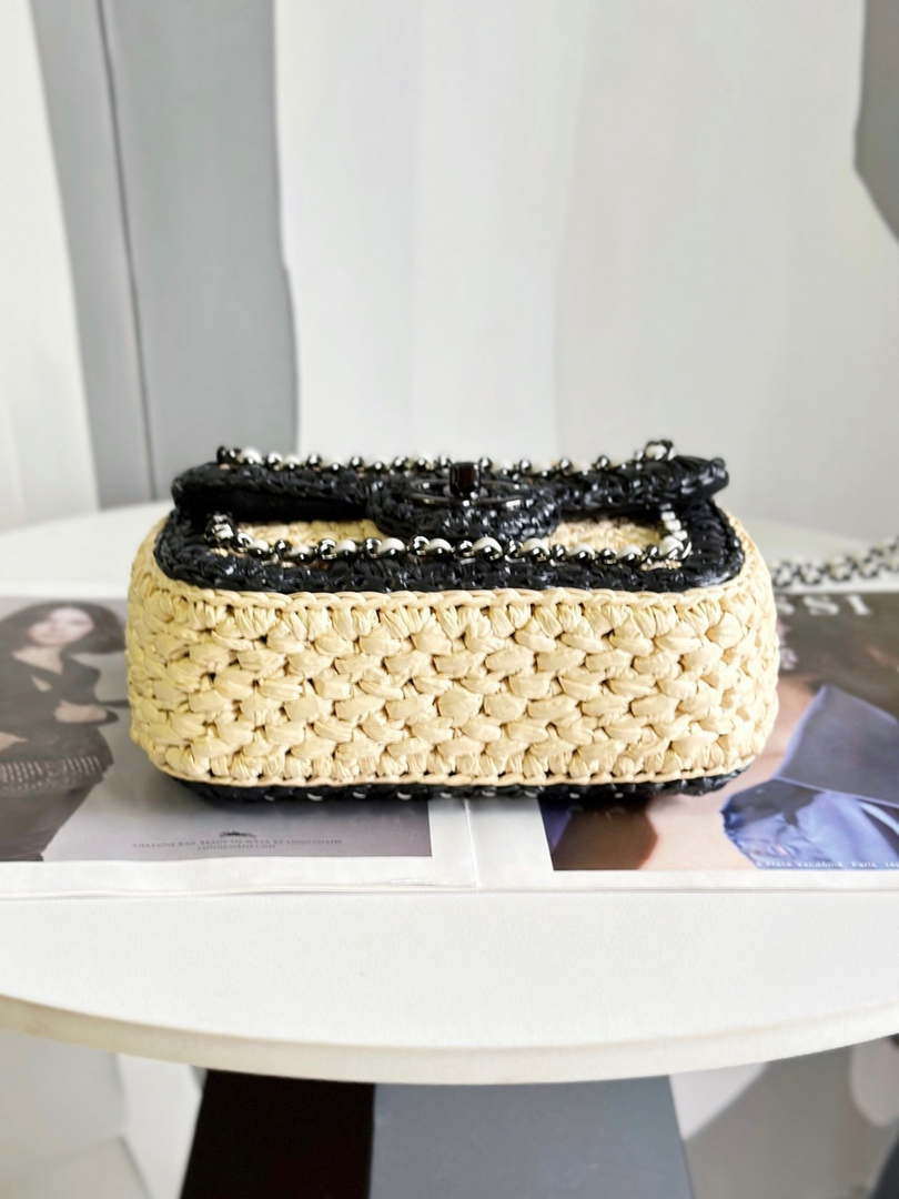 Chanel AS1115 Small Flap bag Raffia 18cm Beige & Black