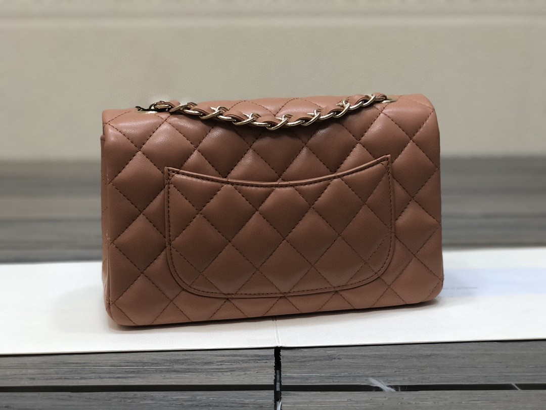 Chanel A01112 Flap Handbag Classic bag Lambskin Brown Shiny Gold - Default Title - View 5